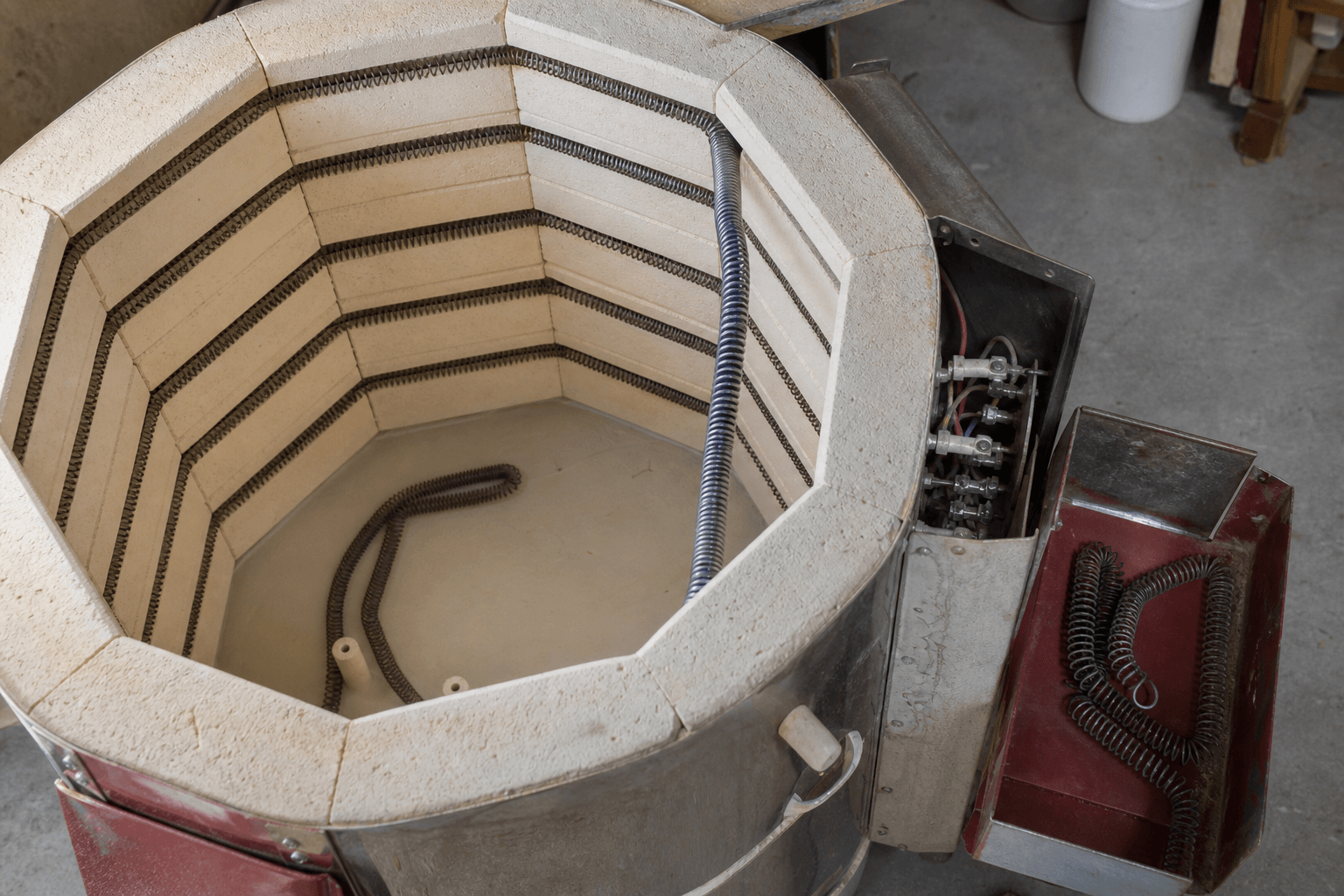 Kiln Repair: What You Can Do and When to Call an Electrician
